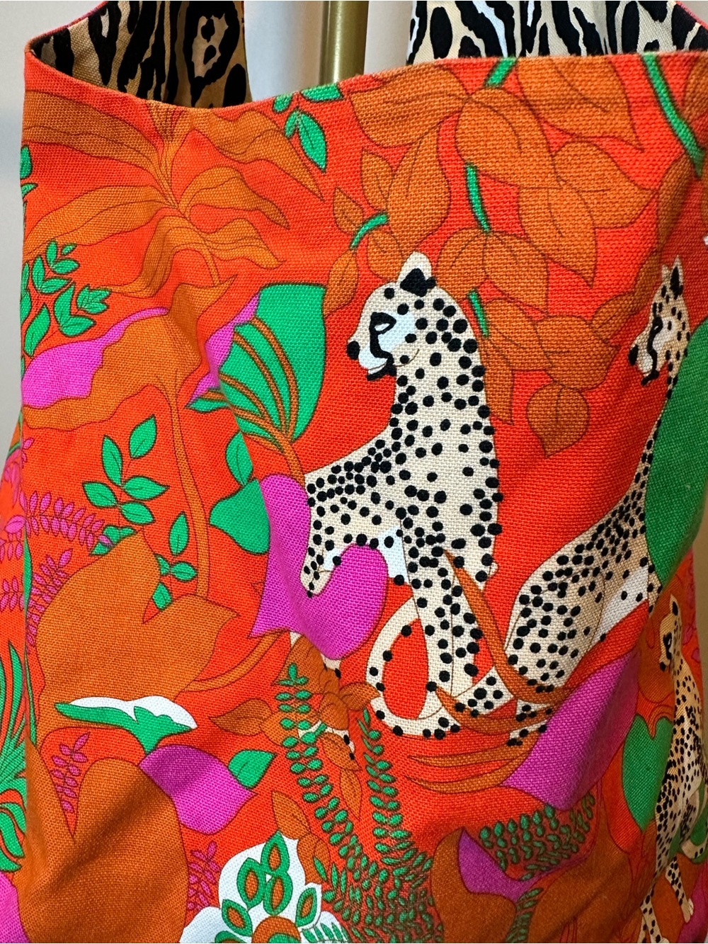 Cabi Reversible Animal Print Sling Tote Bag Jungle Boho - Picture 3 of 6